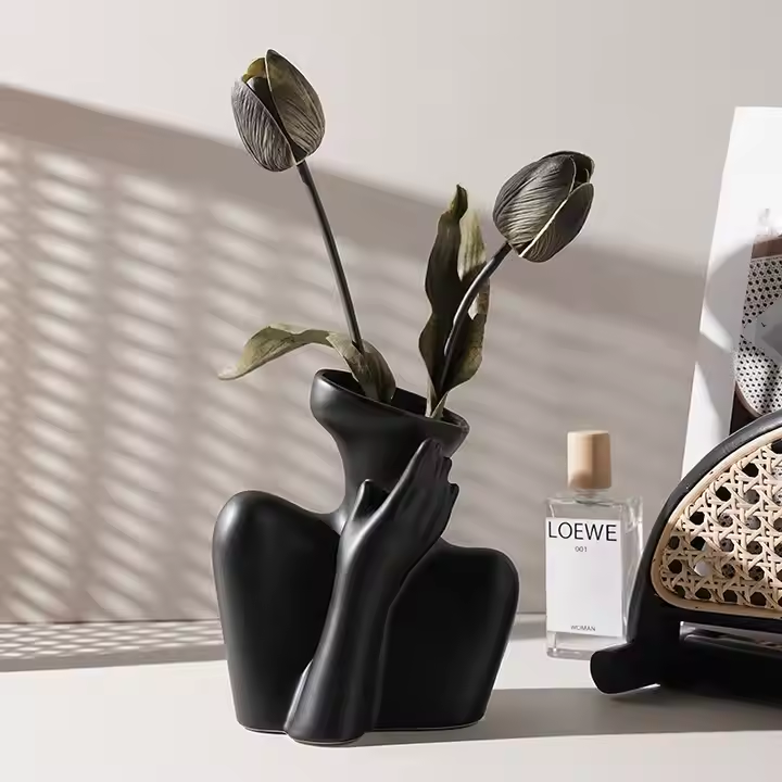 Neck Touching Vase