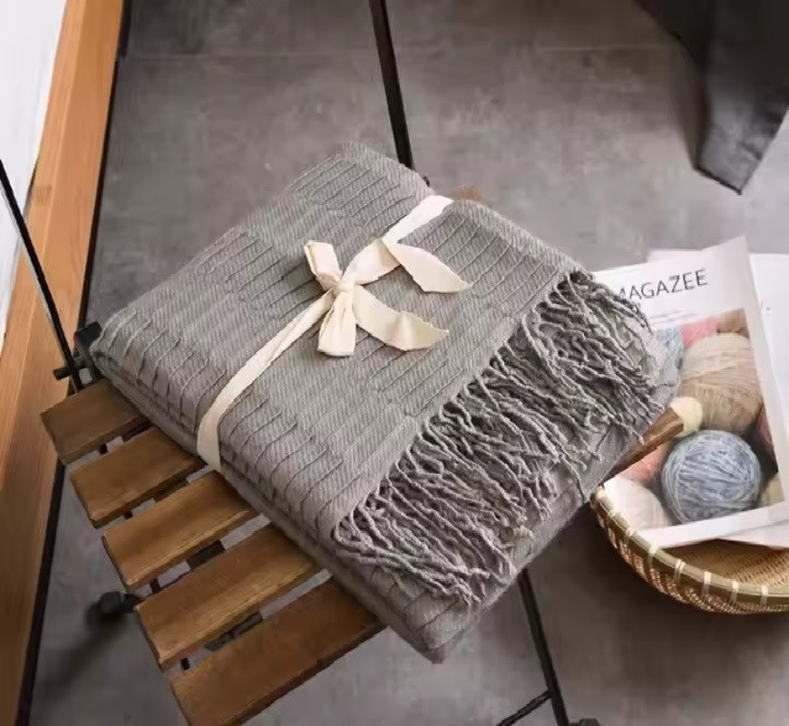 Knitted Throw Blanket